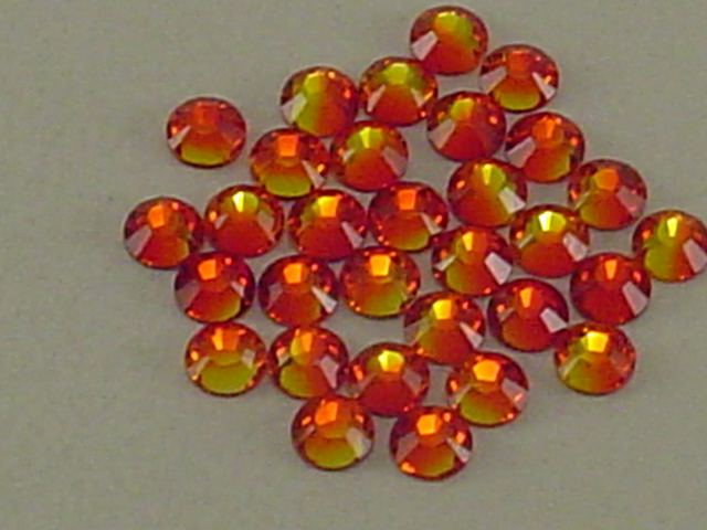 18 pcs. 30ss FIREOPAL FLATBACK European Rhinestones